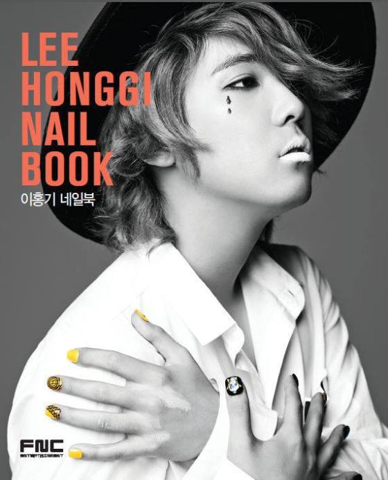FT Island’s Lee Hongki to release nail art book